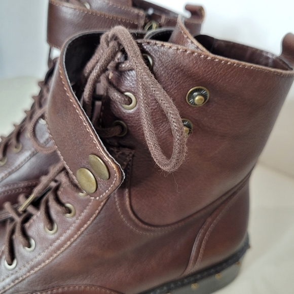 Vince Camuto Talorini Lace-Up Studded Combat Boots - Size 9 - Picture 9 of 16